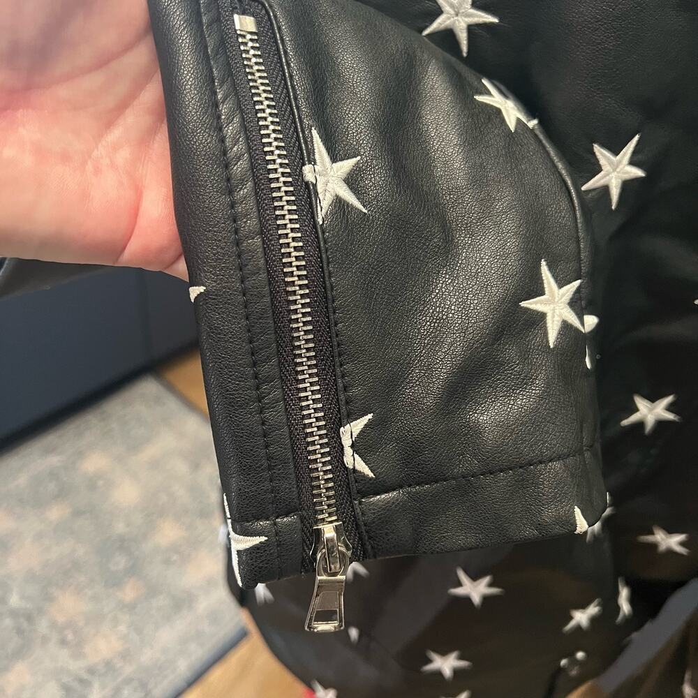 Noize Black Star-Patterned Jacket - image 6